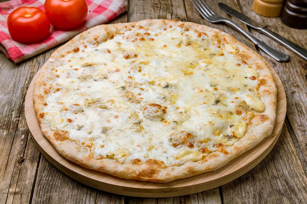 Pizza Quattro Formaggi